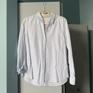 GAP Button-Down Shirt
